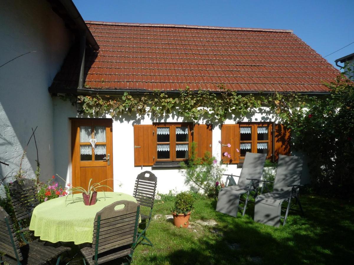 Ferienbauernhof Bosch Villa Funfstetten ภายนอก รูปภาพ